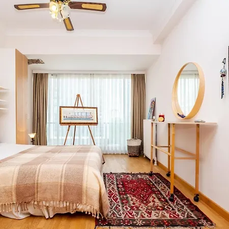 Apartment Splendid Flat Near Toy Museum In Goztepe *