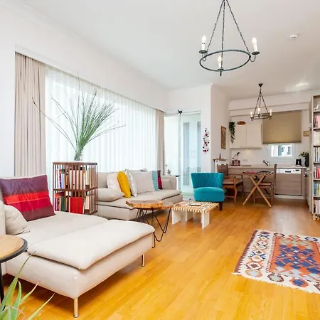 Apartment Splendid Flat Near Toy Museum In Goztepe Istanbul
